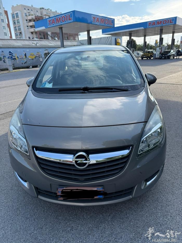 米兰出售opel meriva 汽油车
