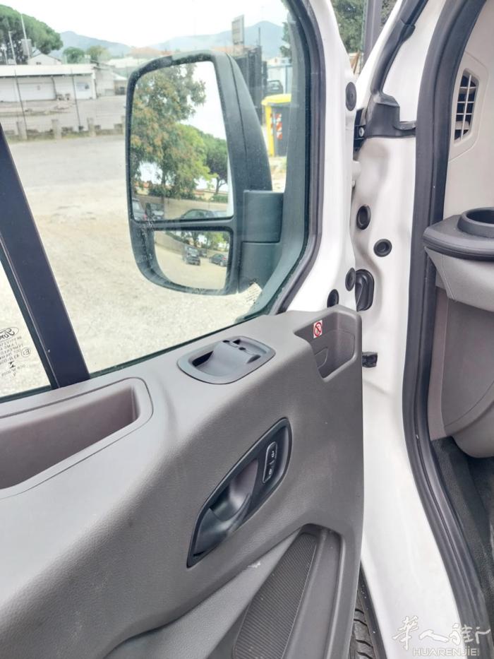 FORD Transit 290 2.0 2020年8月   96 千瓦 / 1