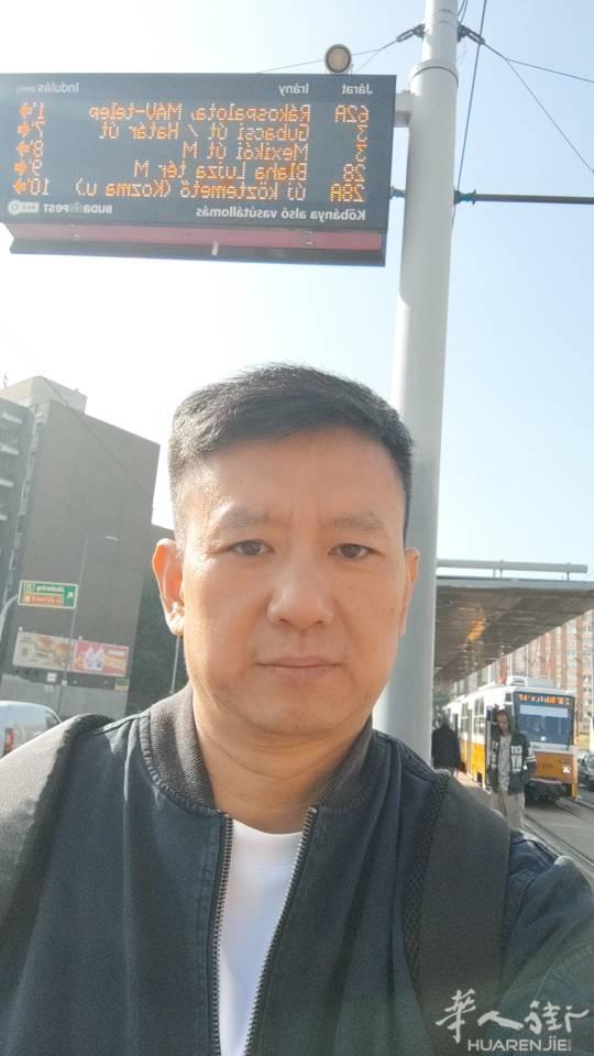 本人来欧洲两年半现在匈牙利工作，欲在德国找厨师工作