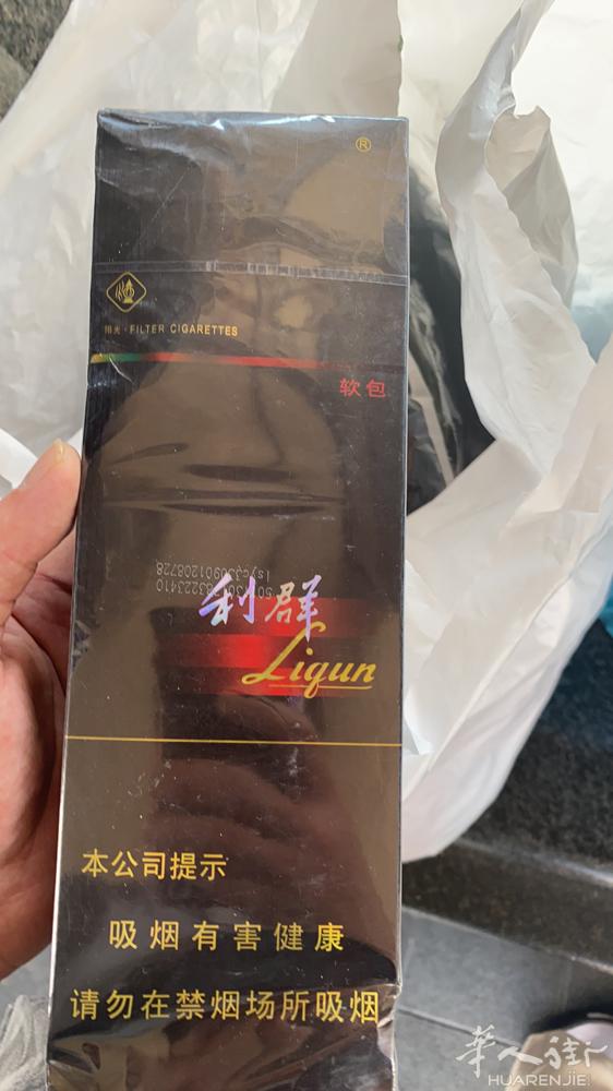 朋友送的要的自提50欧，包邮60欧