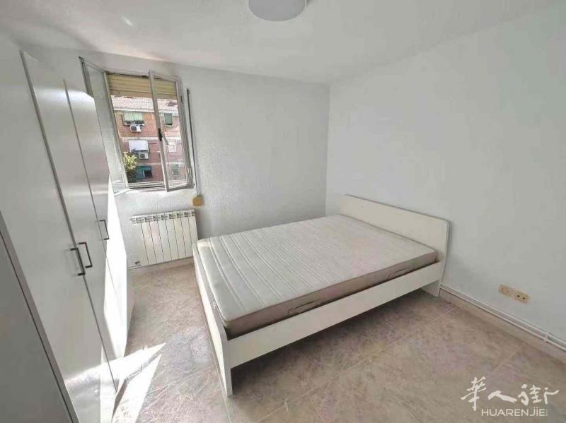 11号线Carabanchel alto三房一厅出租