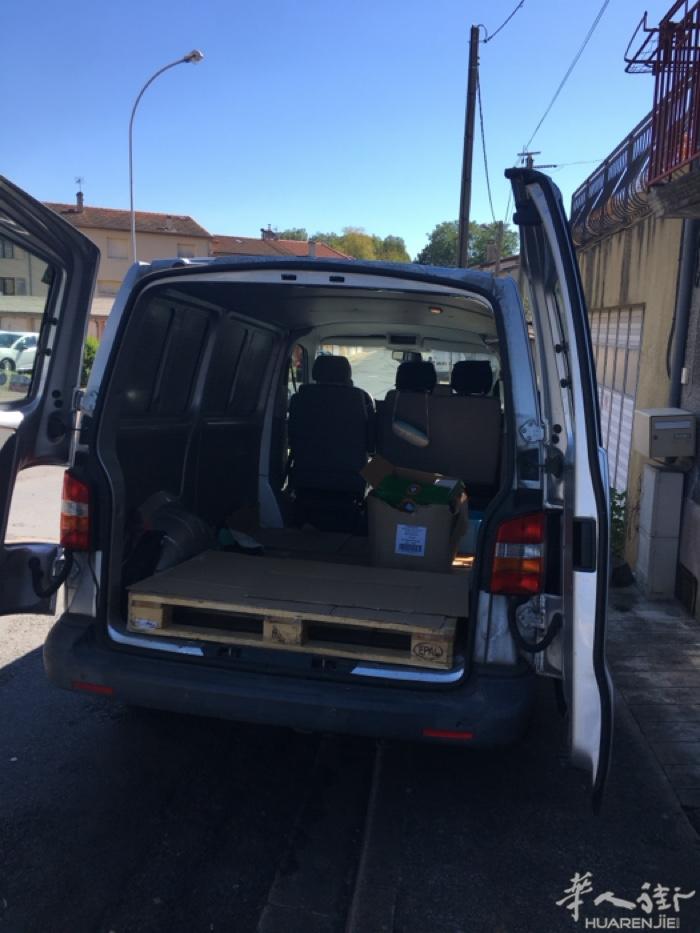 本人承接各类搬家，运输家具，送货业务，有意者请联系0659577295