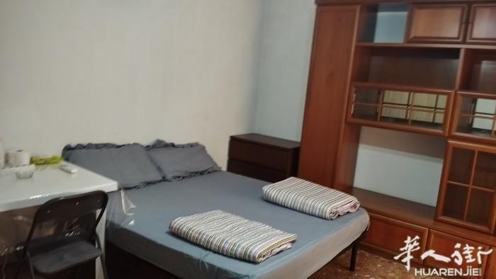 罗马民宿 A线地铁numidio一分钟 交通方便 直达景区