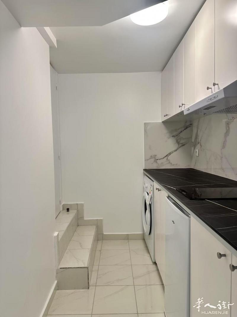 94省,Villejuif(94800) (ID：205479) 16平studio 有家具