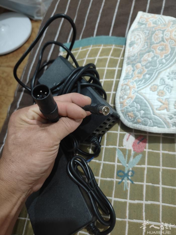 全新充电器，48付-