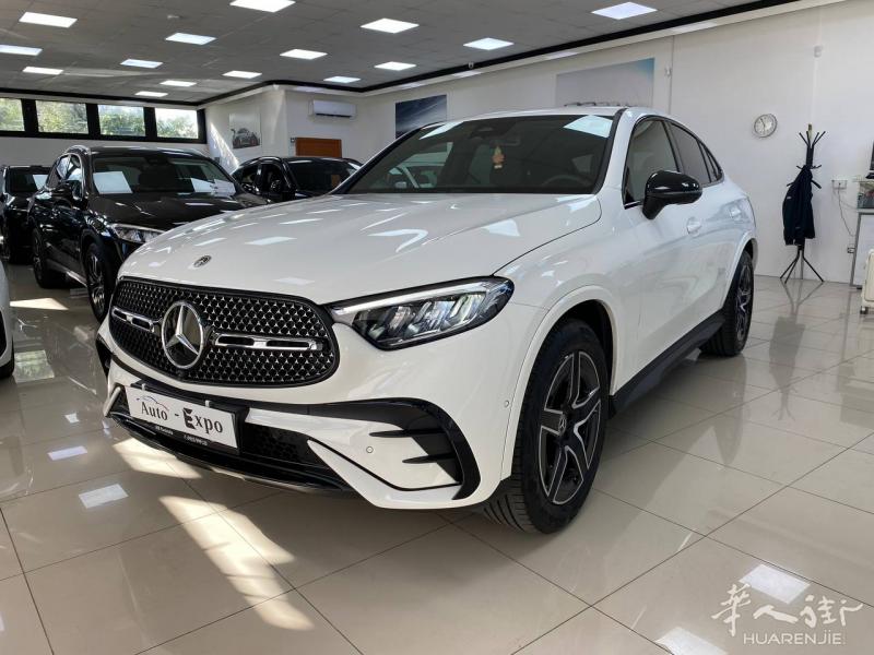 现车！奔驰🚗 GLC 200D Coupe 柴油轻混 🔥.