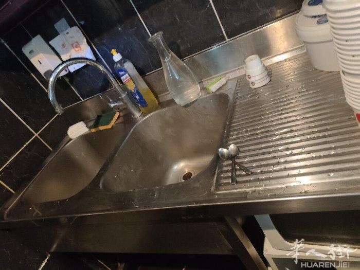 保险钢洗碗池 200€ 自取