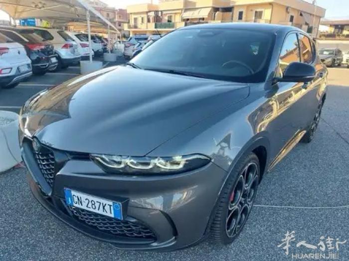 阿尔法·罗密欧 Tonale 1.5 160 HP MHEV TCT7 Ed.