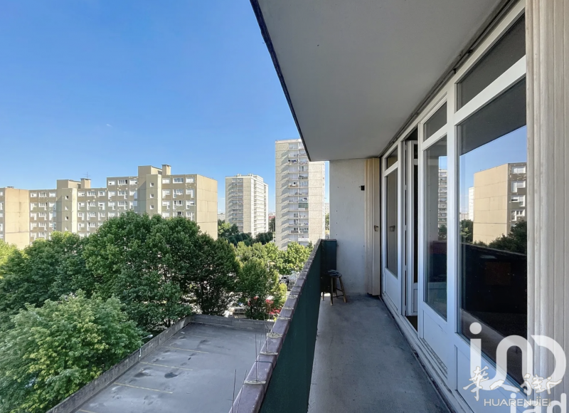 Vitry-sur-Seine， 48 平方米两居室公寓