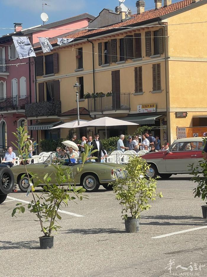 mantova 附近小地方 转卖酒吧 带墙一起卖和楼上住家 生意稳定 位置优 想