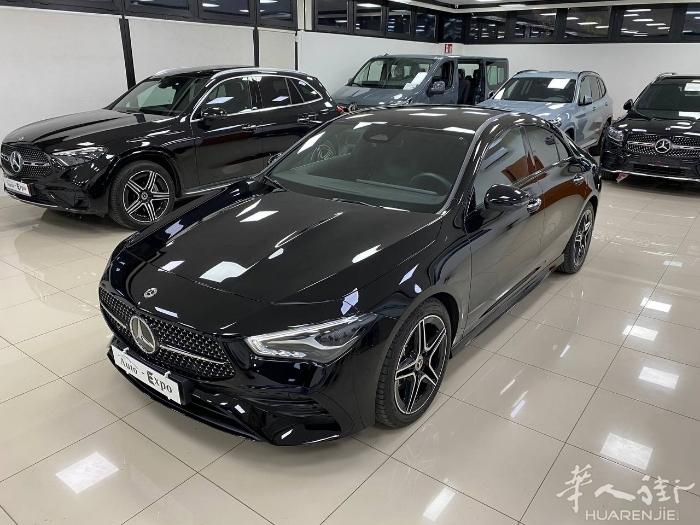 精品奔驰🚗CLA轿跑 136CV🔥 新手可开 ​1.4万公里 01/2024