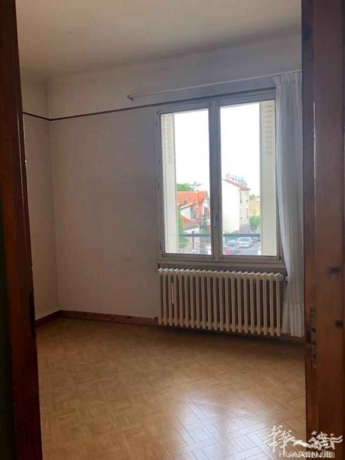 出租一套装修新的独立studio 。近13区94省vitry 陈氏商埸附近，房租