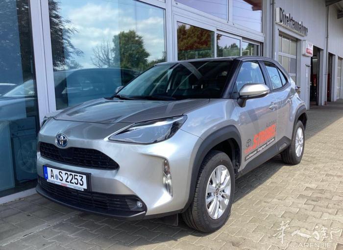 丰田 Toyota Yaris Cross Hybrid 1.5 6cv 丰田雅