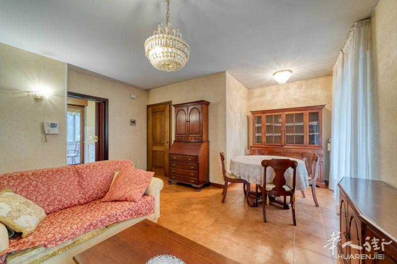 Vicenza 三室一厅两卫 205000€