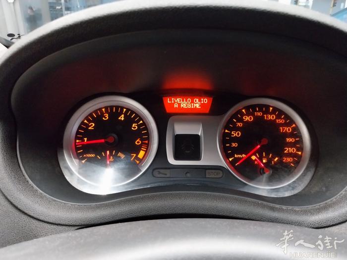 雷诺 clio 1.2 2010年 9月 21万公里 汽油 55kw 75cv