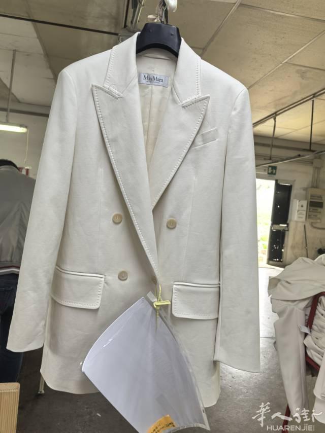大工厂招聘中细上衣，夹克，女西服，大衣，羽绒服之类