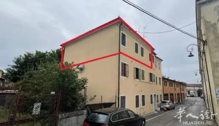 【拍卖房】Lonigo, Vicenza 出售公寓  2室1厅1卫 面积：89平