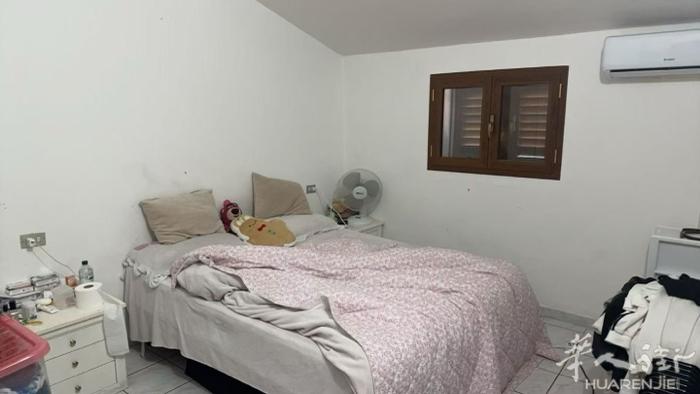 【出租】老医院附近 一房一厅一厨一卫 （3楼 没电梯 ）没有物业费，可以写合同，