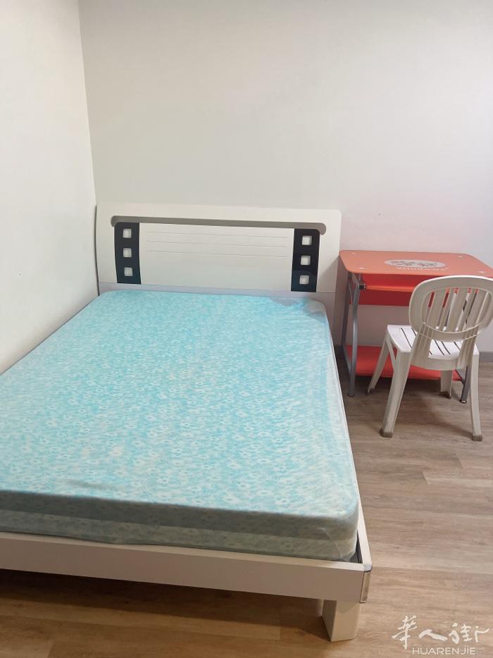 ￼ ￼92区bagneux有房间独立chambre studio出租，是直接房东