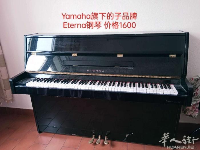 Reggio emilia 出一台标准钢琴。 3479925909