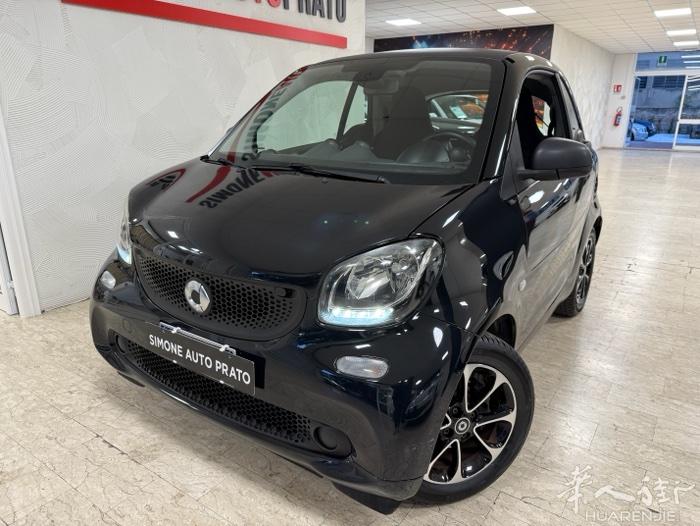 Smart Fortwo  Black Editiono 1.0 benzina