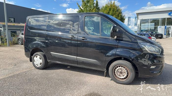 Ford transit custom  福特6座货车  （照片上也能看到细节）