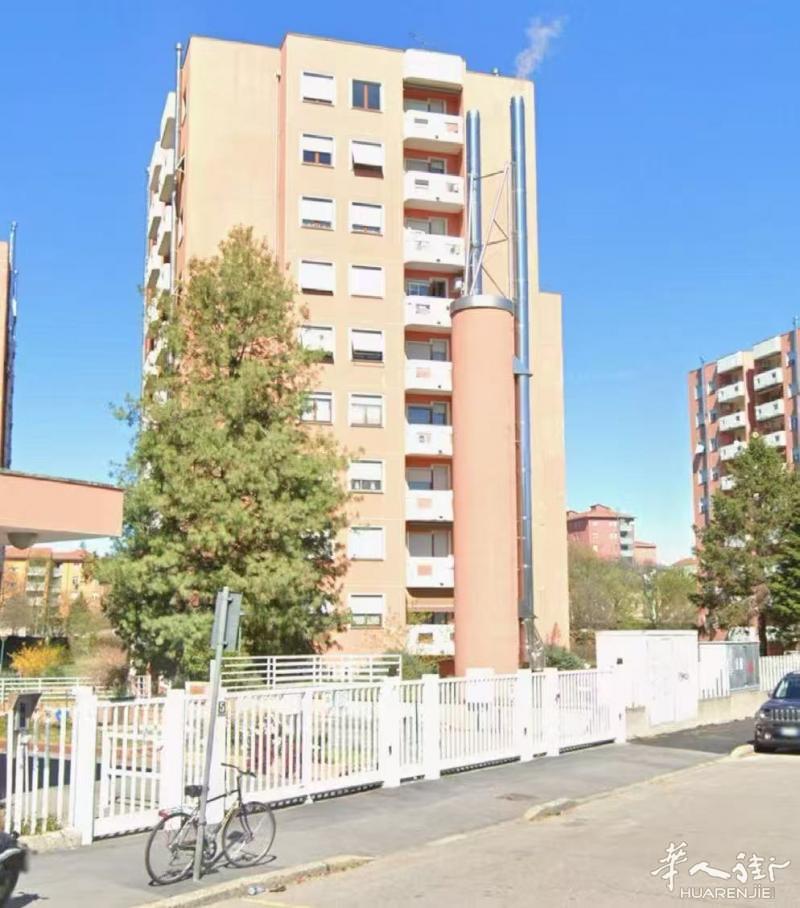 【正规合同出租】57路 三室一厅 带车库 Quarto Oggiaro区域