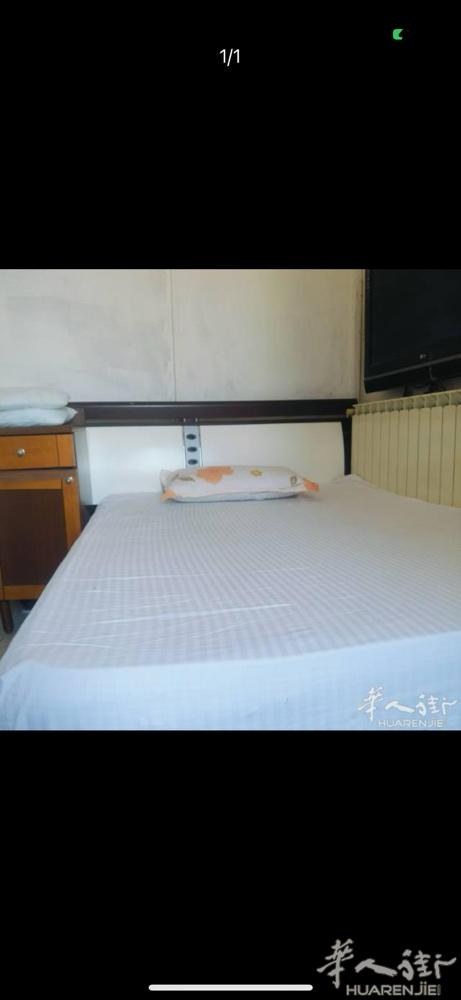 帕多瓦火车站旁边家庭旅馆，干净卫生，环境舒适，购物交通方便，有大小房，散铺，价格