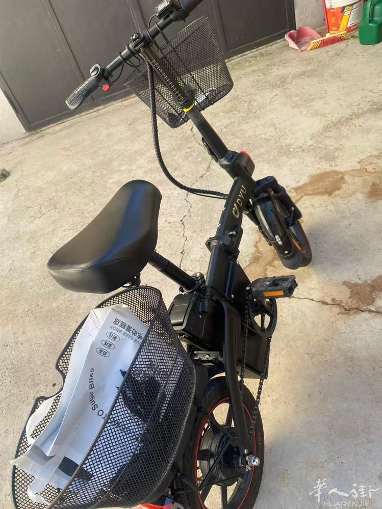 全自动电瓶车9成新350欧需要的联系我3331652683