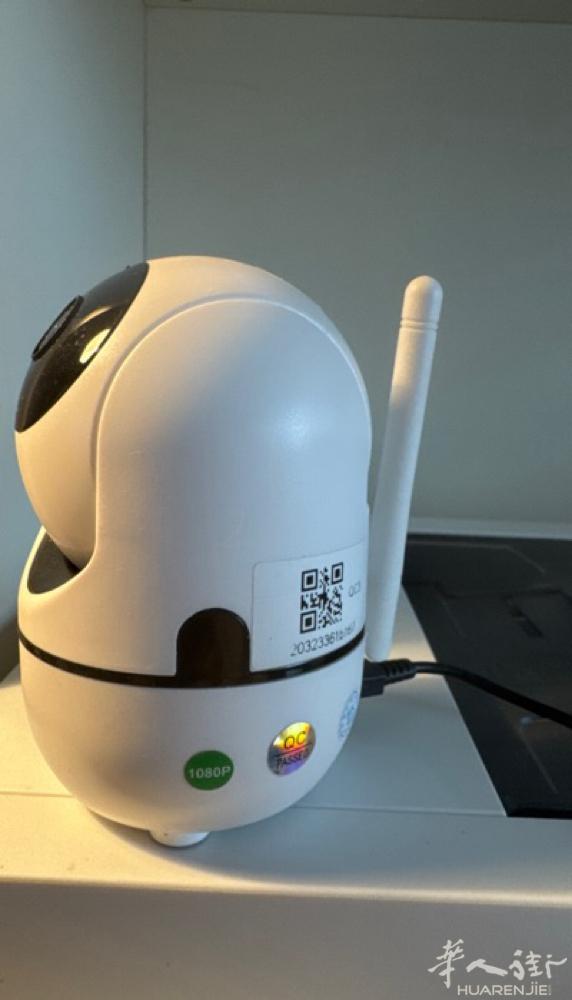 請問街友們知道這監控視像器的 型號嗎 以便下載相關啟動軟體 設置 運用 謝謝🙏