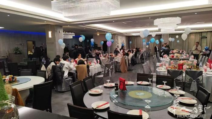 布雷西亚Brescia黄金中餐馆急转——800㎡大场地，320个餐位，承接酒席宴