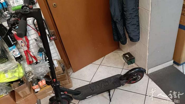 我🈶一两电动滑板车，卖了80
