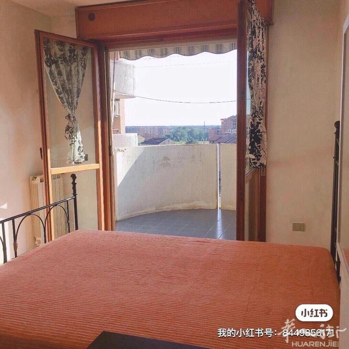绿线地铁口/abbiategrasso/3/15/65/79/交通方便/附近有大