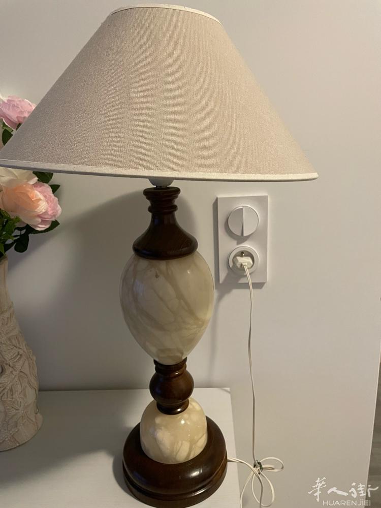 纯实木天然玉石台灯110欧高档大气 法国货 vintage 有收藏价值