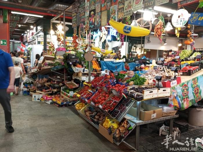 我们在佛罗伦萨市中心提供一个独特的商机：出售中央市场（Mercato Centr