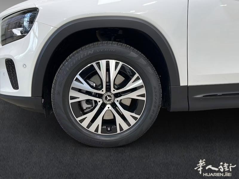 https://att.huarenjie.com/attachment/information/20251008/1759930610276150.jpg