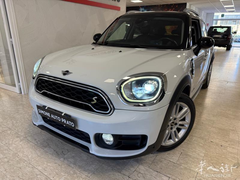 Mini Countryman  Cooper SE all 4  Anno 2