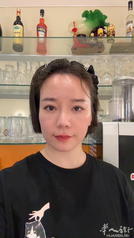 求职，32岁女河南，会包子饺子，有保洁钟点工，餐馆工作经验，，目前奥地利红白红居
