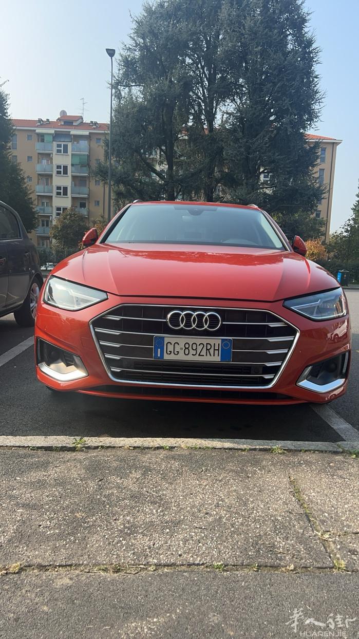 出售Audi A4 汽油 2.0 发动机 自动挡 2021年 9万多公里  车况