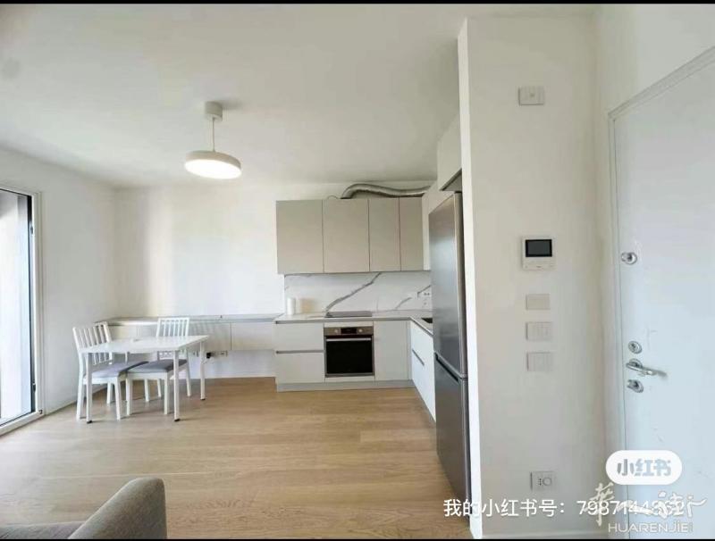 微信milanzufang001 米兰高级公寓出租🏡🏡户型：一室一厅一卫一厨