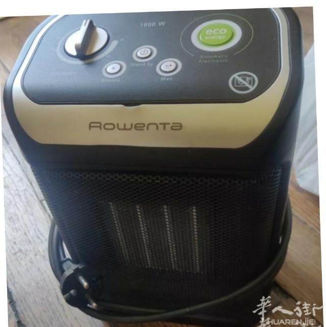 11区.自取电暖器九成新35全新：卫生间冷热水开关