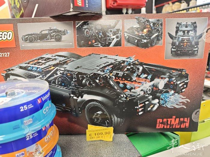 lego 乐高积木 ，原价再减百分十 ，有兴趣和我联系。