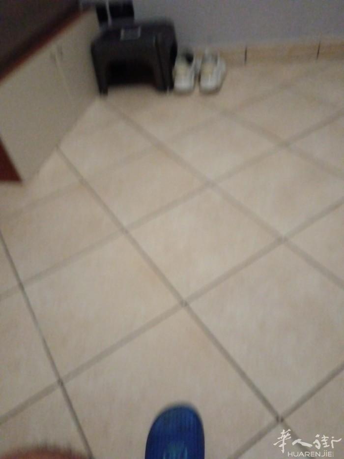 中国街绿城大食堂附近电话3445533333