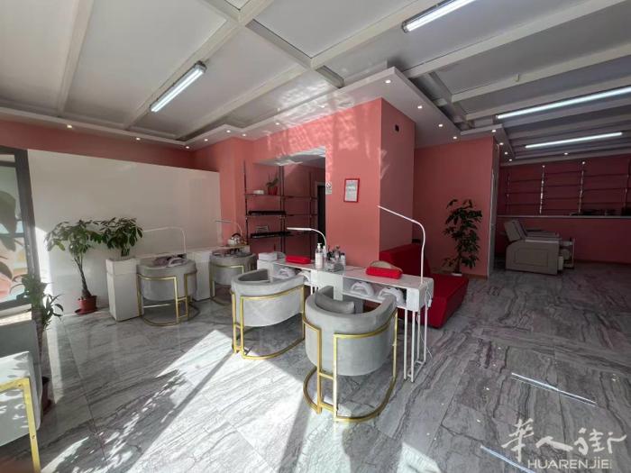 招聘有经验的按摩美甲师，待遇不错，请您来电来访联系，谢谢🙏