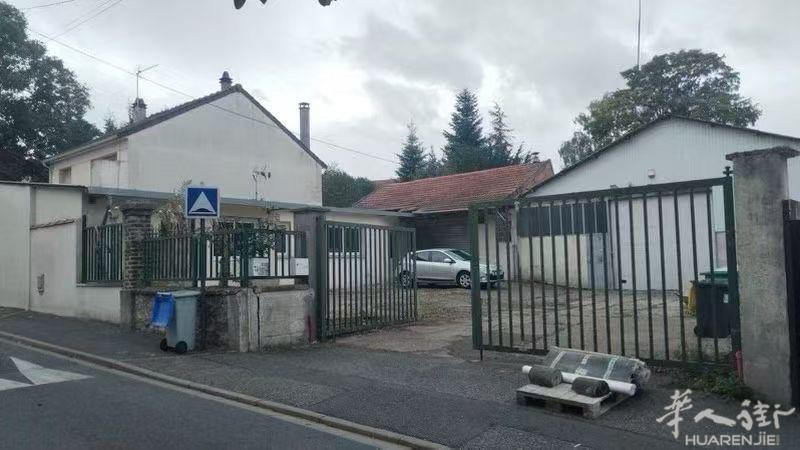 93区 Clichy sous bois 在 Le Raincy 和 livry