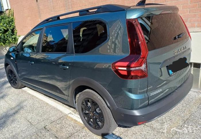 🚗 私人出售 2024年 Dacia Jogger ECO-G 7座可拆卸旅行