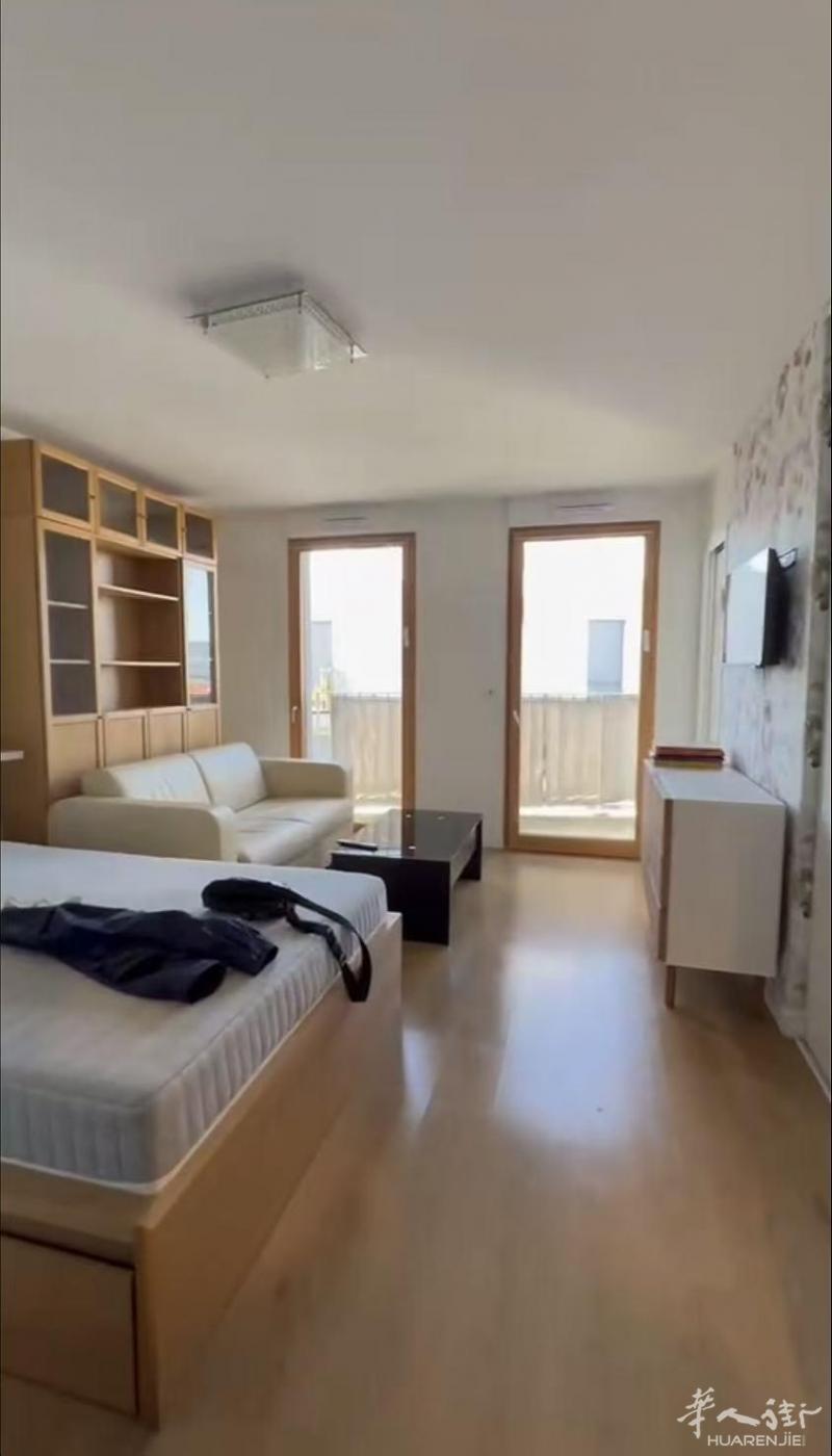94 vitry sur seine 家具齐全， 拎包入住 可以申请房补