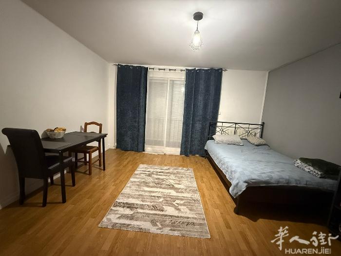 93800 Epinay sur seine 29平公寓带家具出租