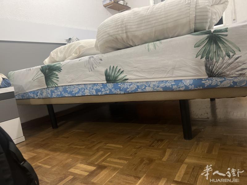 Usera 床架便宜卖，有需要的的联系我！