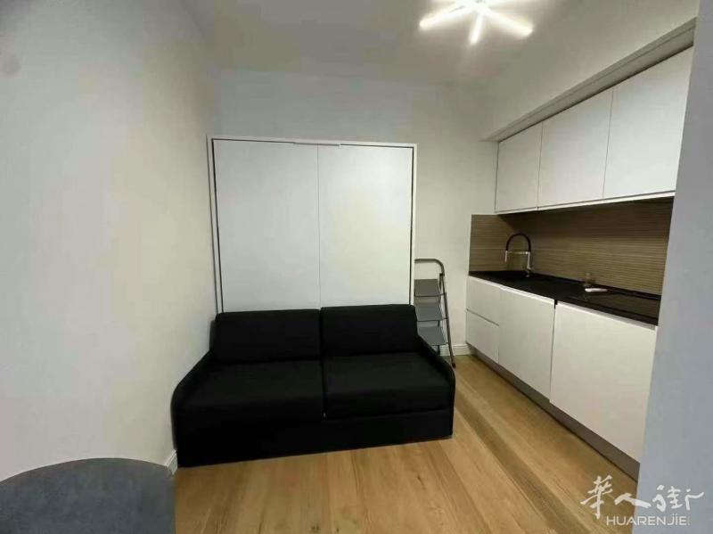 微信milanzufang001 小户型一室一厅一阳台（正规合同） 地址：via